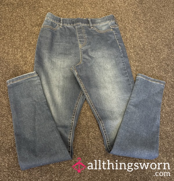 Skin Tight Jeans