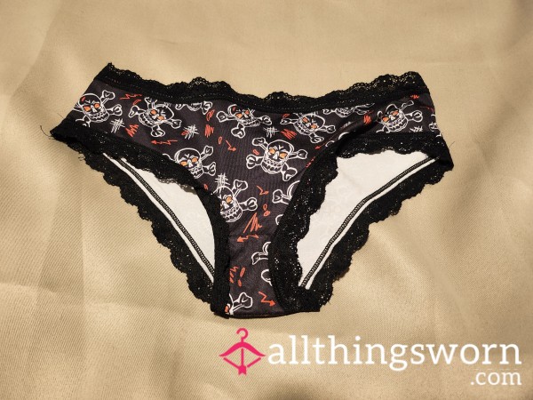 Skull And Cross Bones Nylon Cheeky