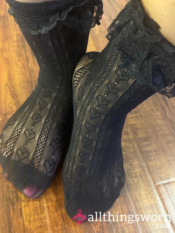 Sleek Lace Socks For You 👅