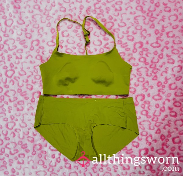 Sleep Seamless Outfit