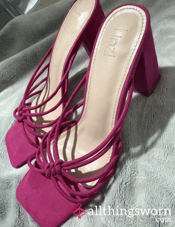 Slide Into My Hot Pink Heels 🦶🏻