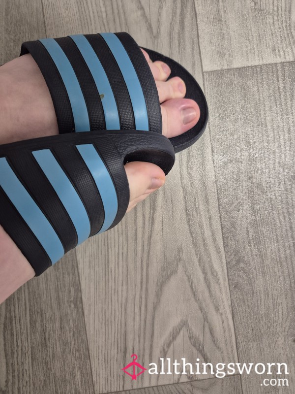 Sliders, Size 7 Adidas
