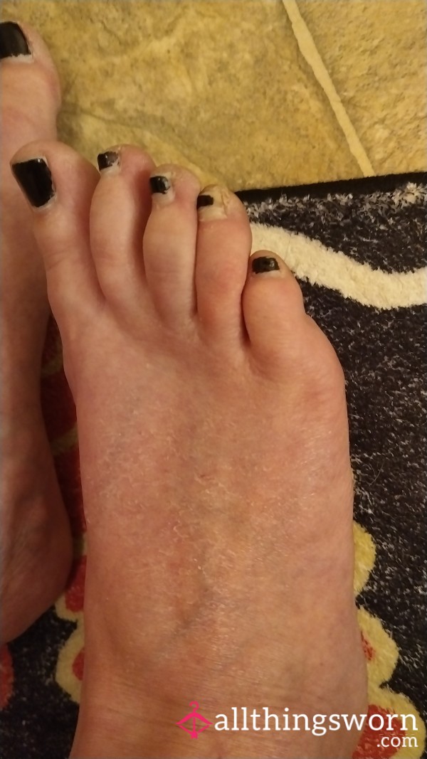 Slimy Feet