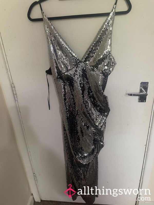 Slinky Silver Disco Dress 🪩