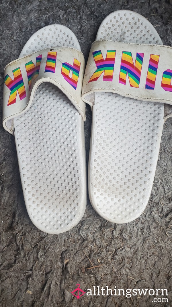 Slip-ons Worn Everyday! Favorite Pair To Wear.