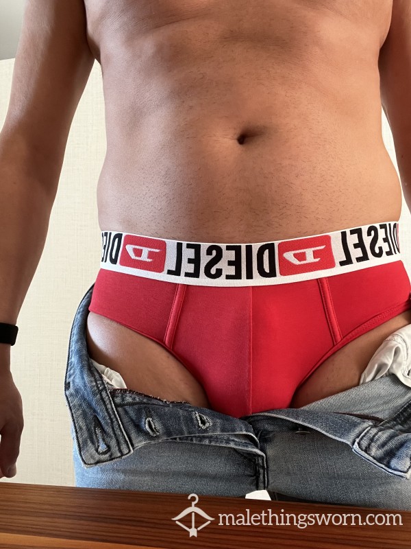 Slip Usato Come Lo Vuoi Tu. Chiedi E Io Esaudirò Il Tuo Desidero