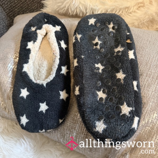 Slipper Booties With Stars, Smelly Old