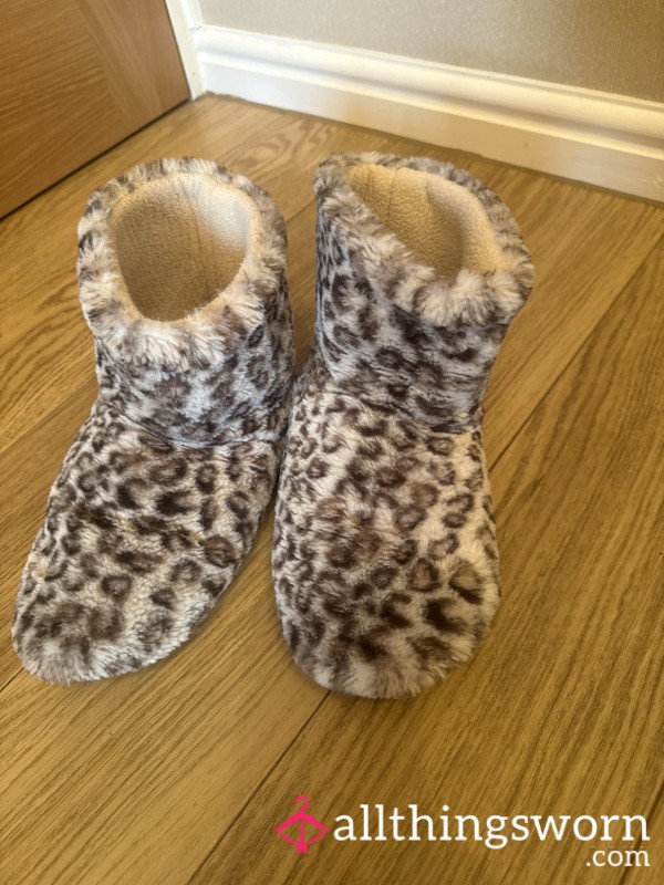 Slipper Boots Well Worn Nice Worn Smell