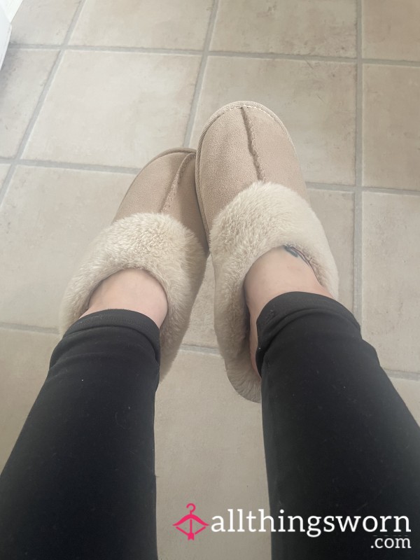 Slipper Play