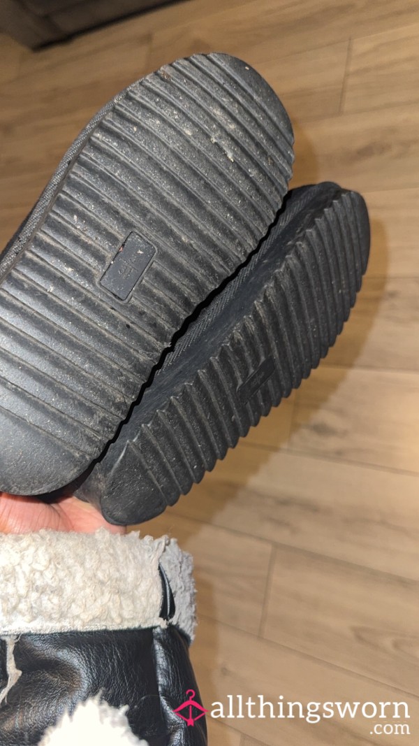 Sweaty Slipper Shoes ~ Ugg Dupes😝