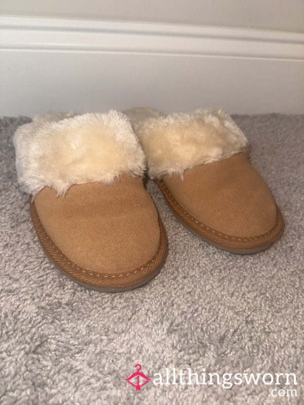 Slippers 🤎