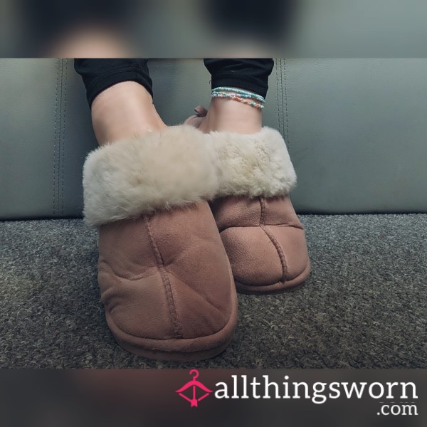 Slippers Pink & Fluffy – Heavy Use...Dirty Soles..Used Fetish