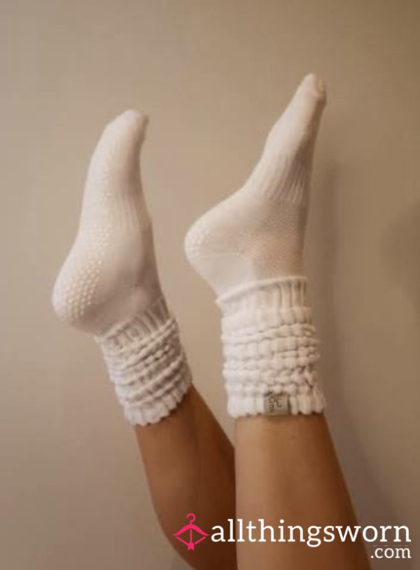 Slouch Socks 🧦