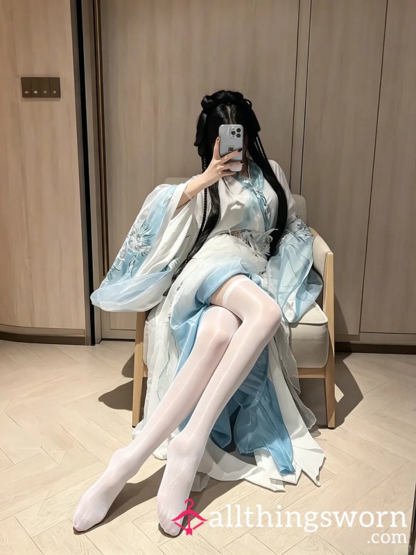 Sl*tty 3+ Days Pure White Pantyhose｜Ultra-sheer Pure White Bare Silk Tights Worn Over 3 Full Days, Innocent Look Hiding Rich Foot Sweat + Intimate Body Scent, Wet Sticky Toe & Sole Marks, Fer