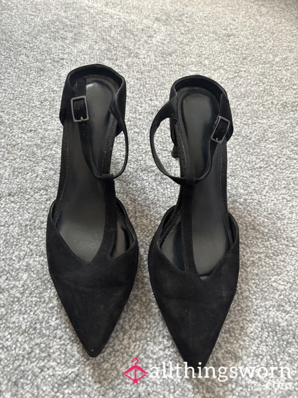 Sl*tty Black Office Heels