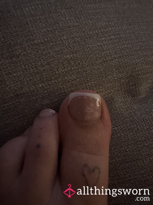 Small Feminine Feet Pics 👡