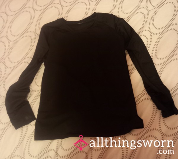 Small Long Sleeve Black Gym Top
