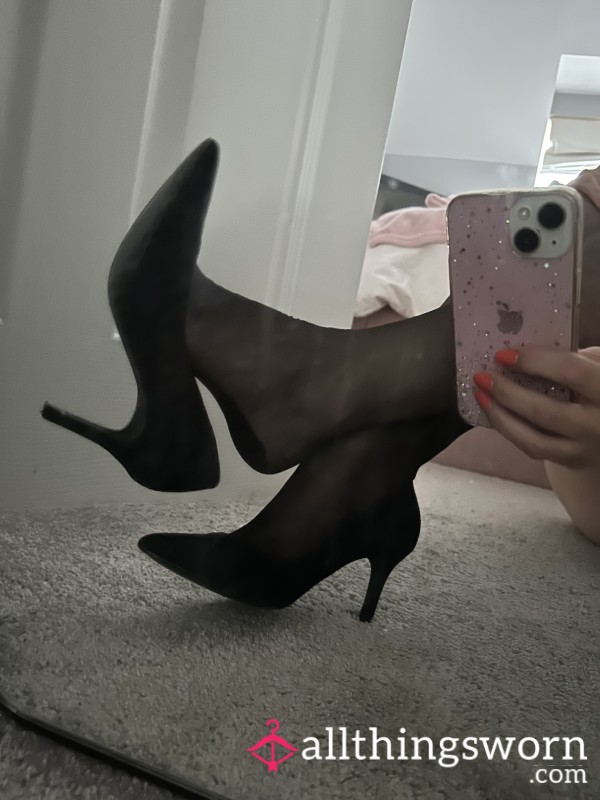 Small Stocking Feet One Shoe