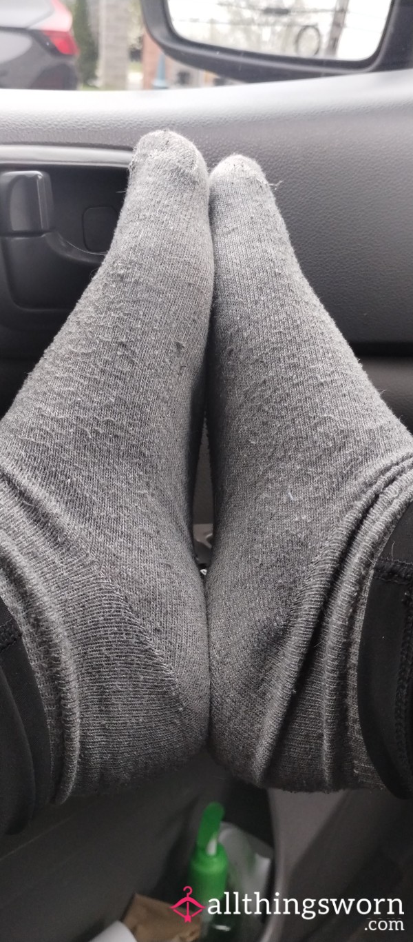 Small Sweaty Stinky Feet!😝