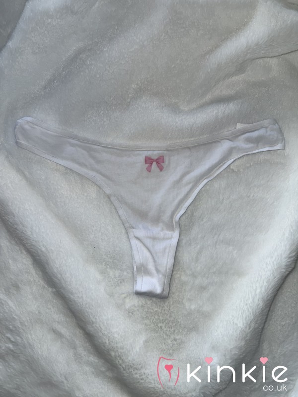 Small White Cotton Thong With Bow