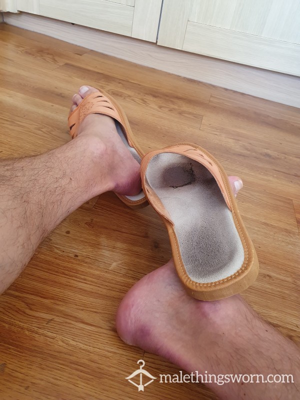 ♨️SMELL AS HELL♨️      Sniff My Long Lasting Home Slippers