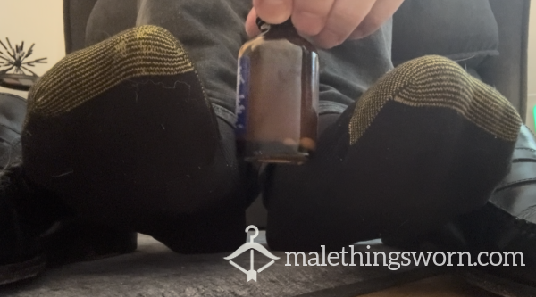 SMELL MY SOCKS & SNIFF SOME POPPERS