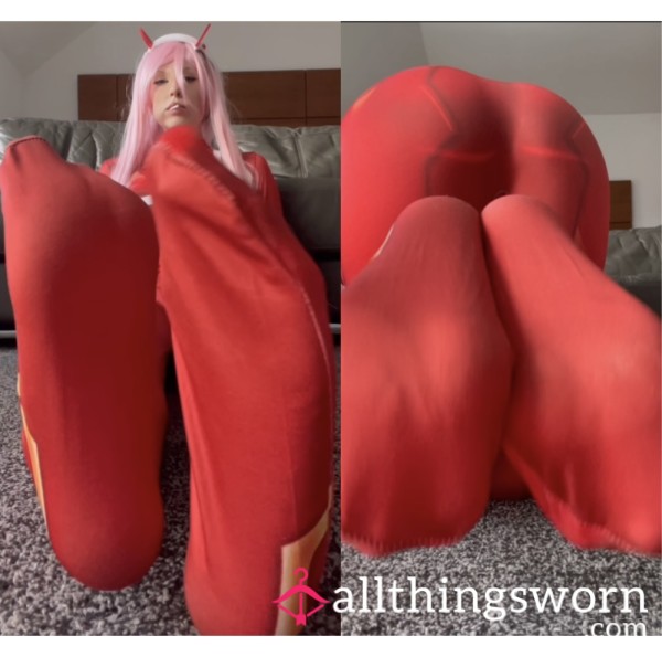 Smell My Stinky Feet (pre-made Video)