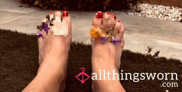 Smell The Flowers Then Suck My Toes 💐🦶