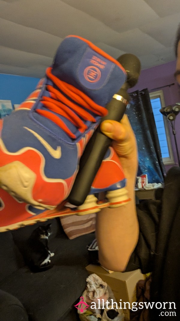 Smelling My Shoe And Getting Off