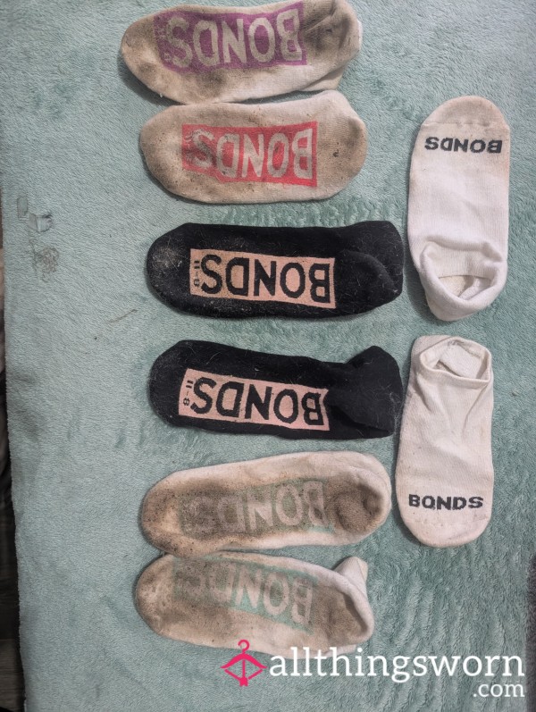 Smells Like Stinky Heaven Bonds Socks Stinky Well Worn By Rainbow 🌈 Definitely Worth It To Ad To You Collection 😜