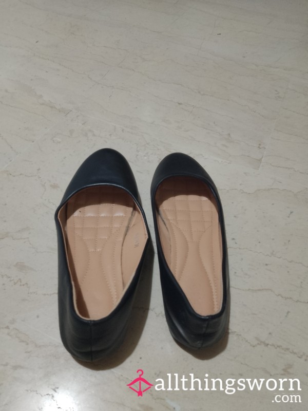 Smelly And Well Worn  Pumps