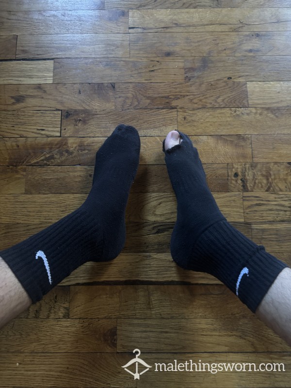 Smelly Athlete Black Nike Socks W Toe Hole
