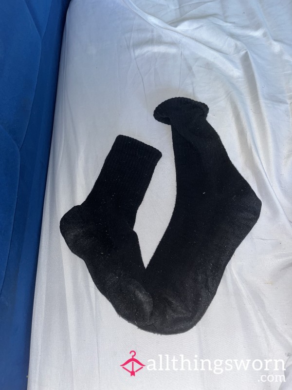🧦Smelly Black Socks