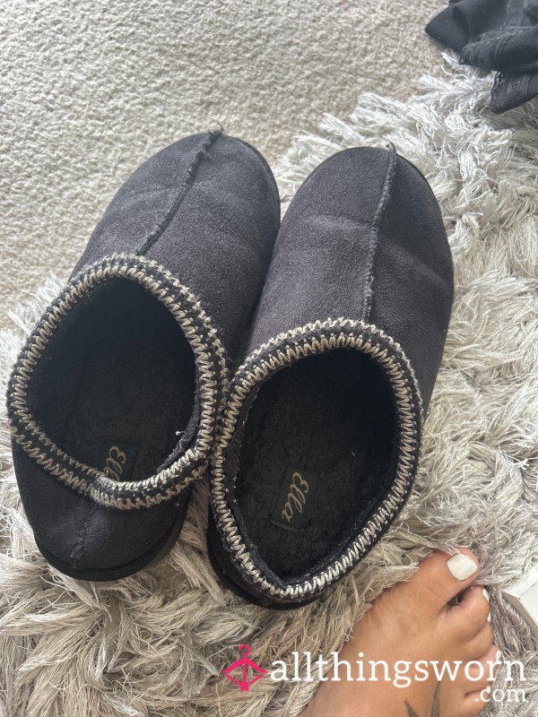 Smelly Black Well Worn Slippers