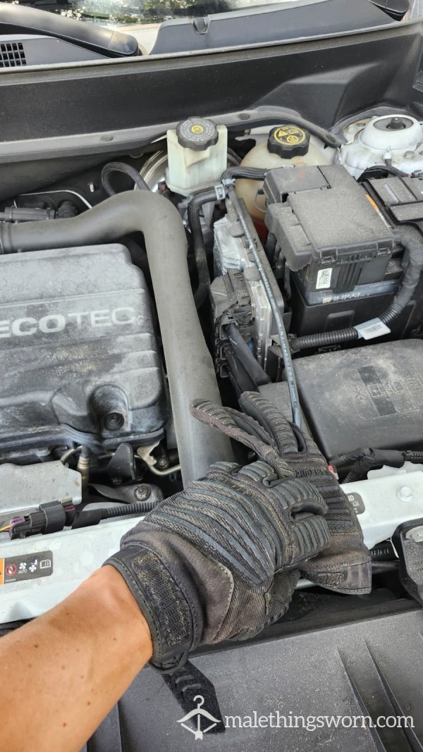 SMELLY FCKIN GLOVES