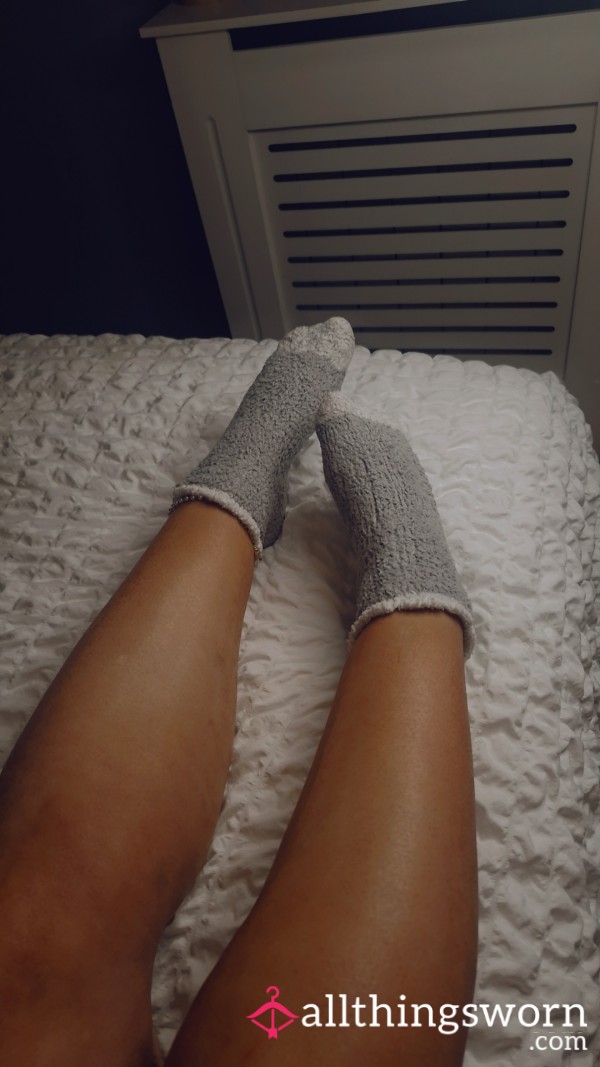 👃🧦Smelly Fluffy Socks🧦👃