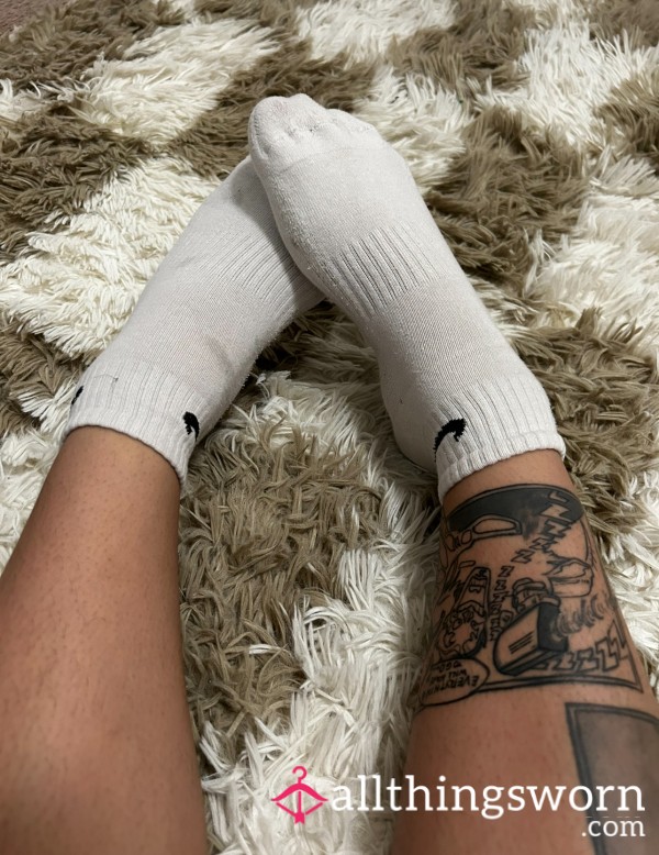 Smelly Nike Socks 🧦