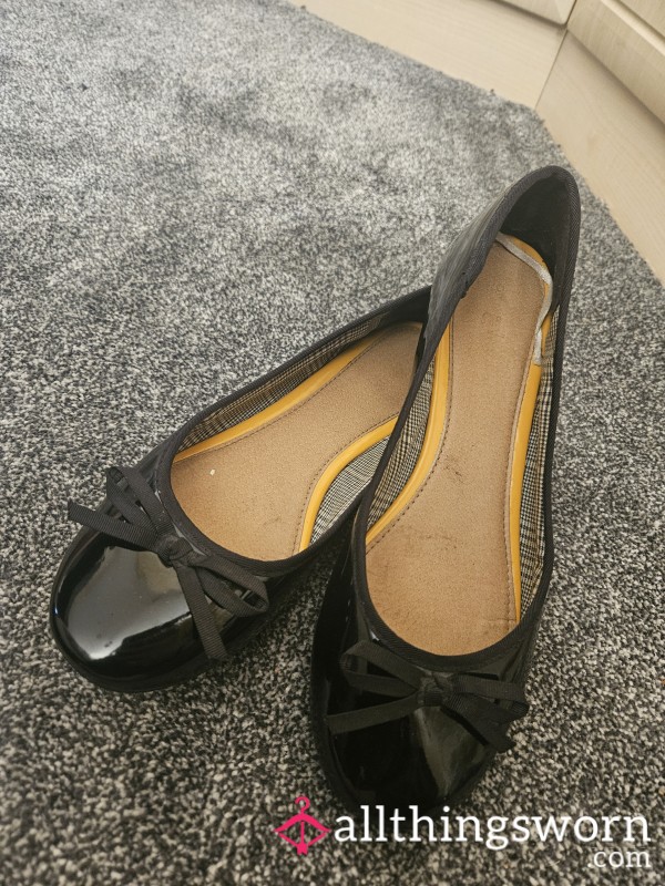 Smelly Office Shiny Shoes