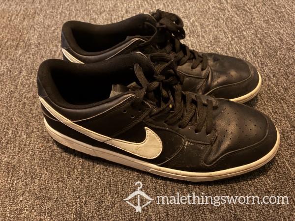 Smelly Old Dunks