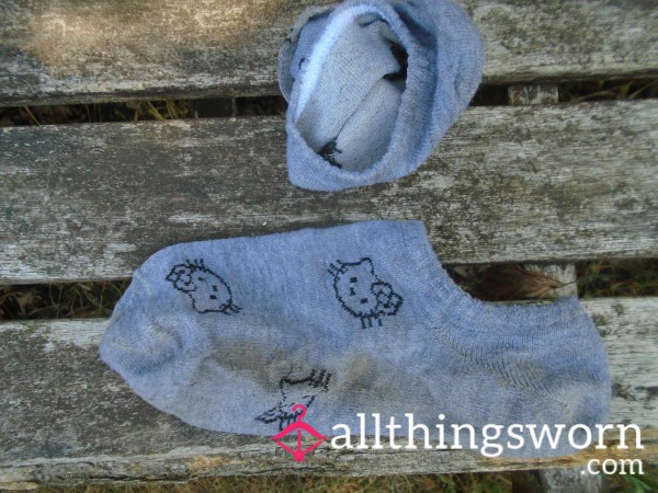 🧦Smelly Old No Show Socks😏🧦