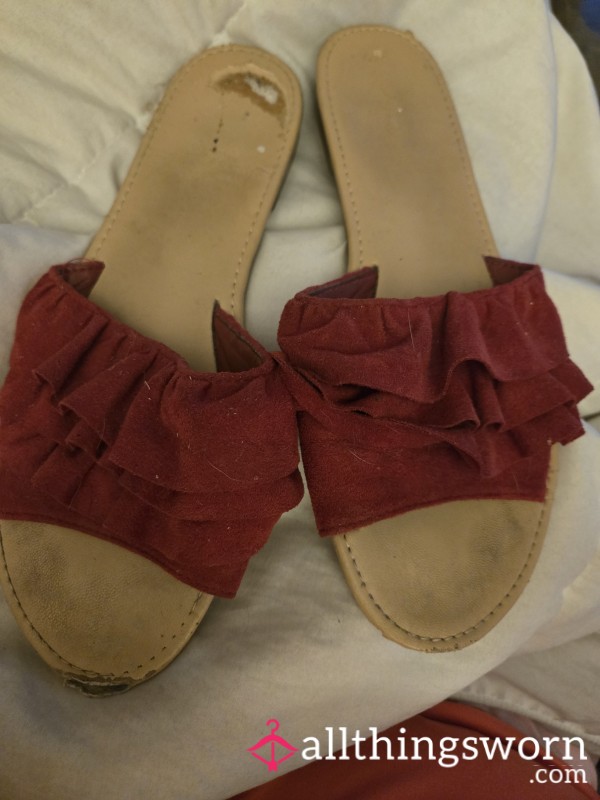 Smelly Old Open Flats