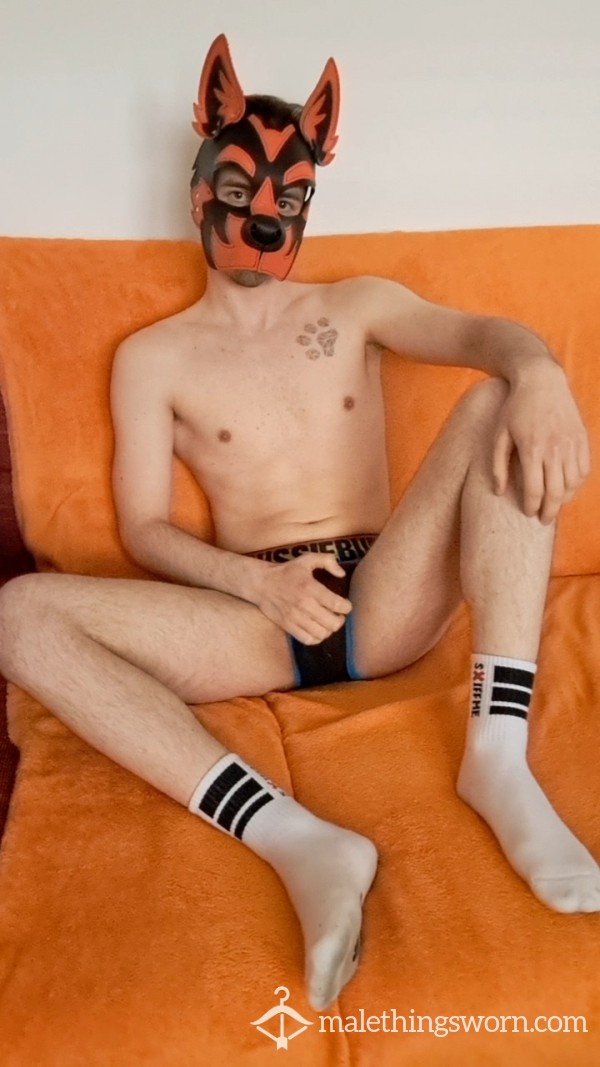 Smelly Socks & Jerking My Big C*ck