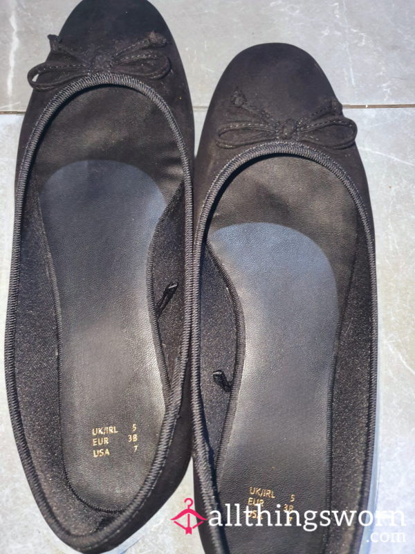 Smelly Stinky Sweaty Flats 🤤💋