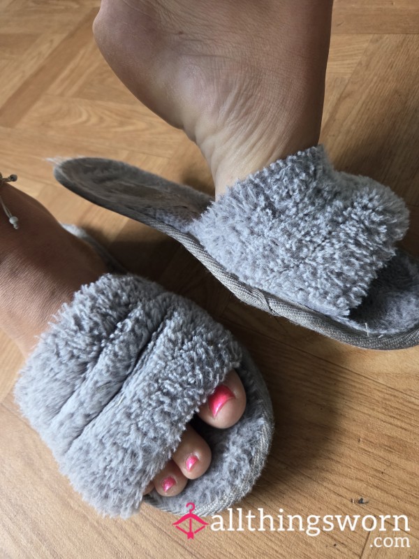 Well Worn Imprinted Foot Fluffy Slippers