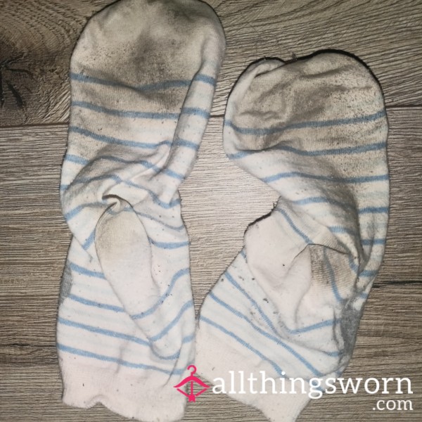 Smelly Well-worn Multi-day Socks Dirty And Smelly🤮
