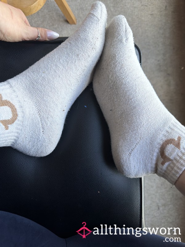 Smelly Wet Socks