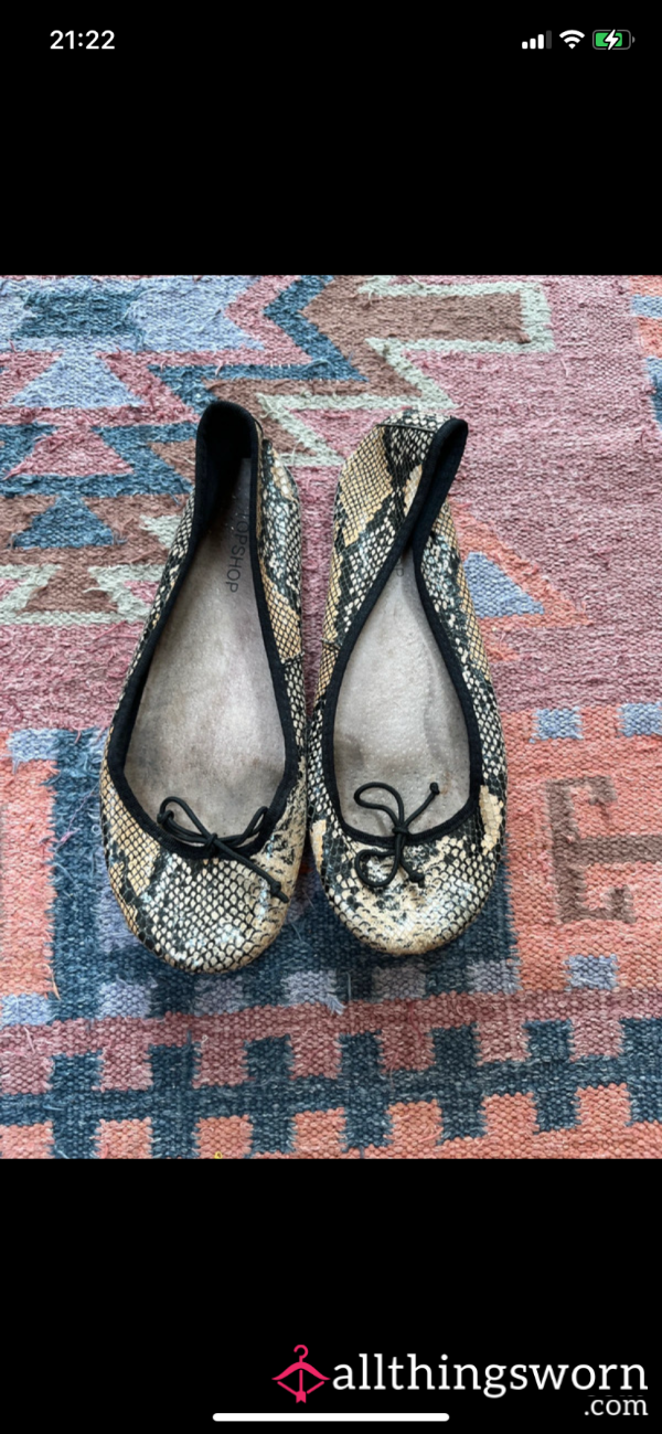 Smelly Worn Flats