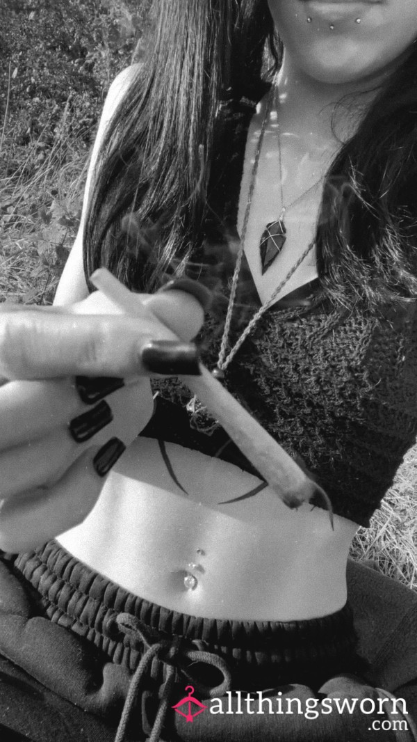 Come & 420 With Me 🖤