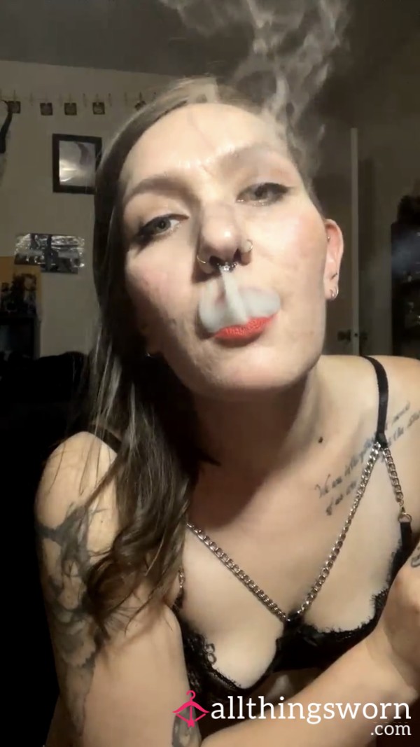 Smoking Fetish 🚬 Used Cigarette Bu*t 💋