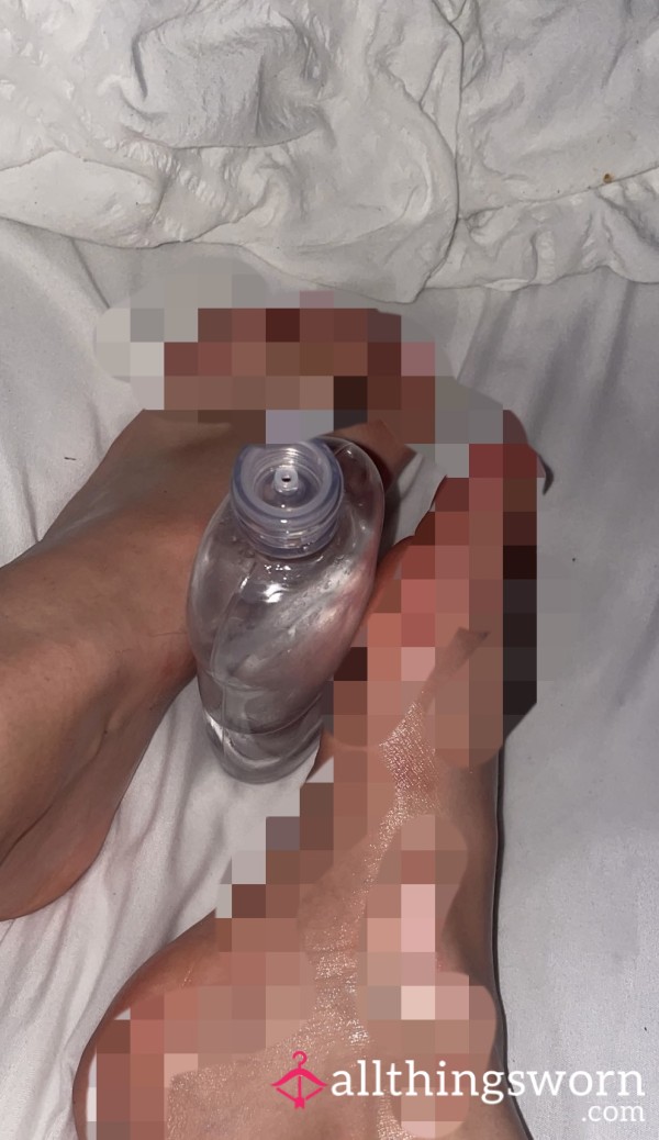 Smooth Baby Oil Foot Ma**age – No Hands, Pure Relaxation